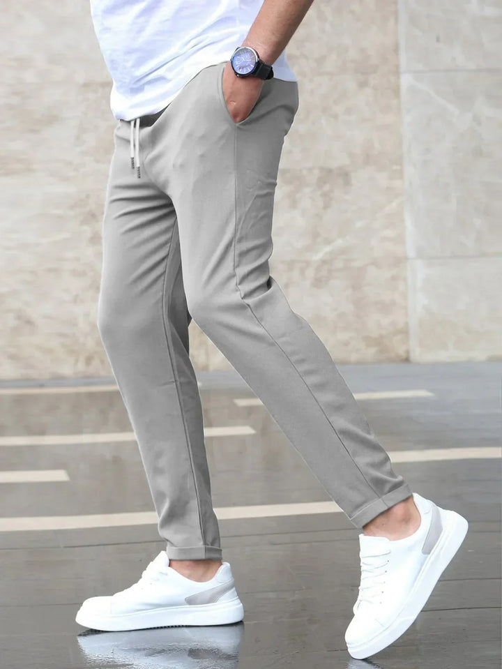 Elwyn | Solid-Colour Comfort Pants with Stretch