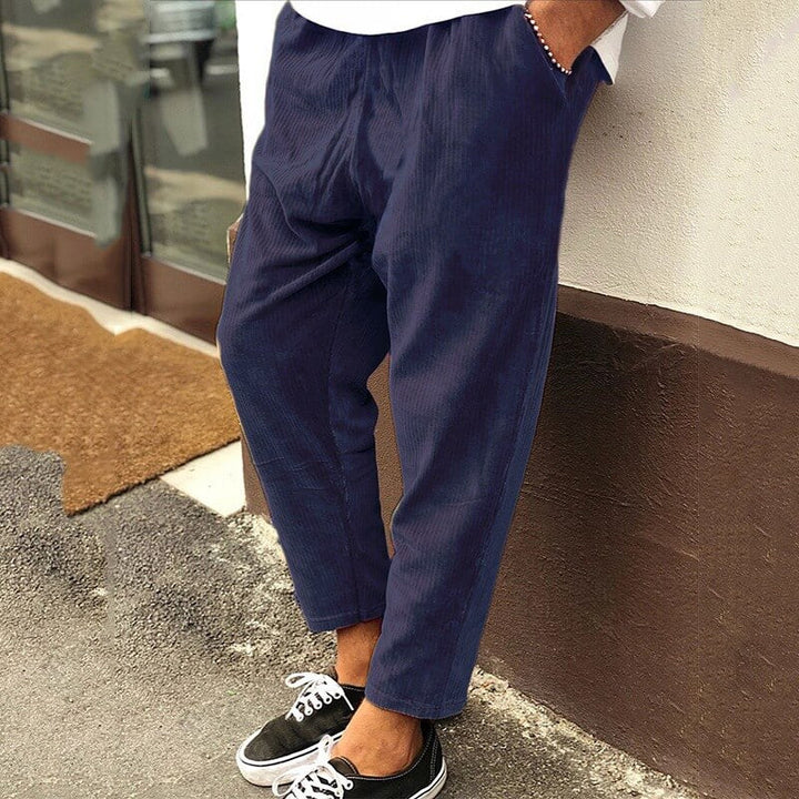 Trevor | Loose One-Colour Corduroy Pants