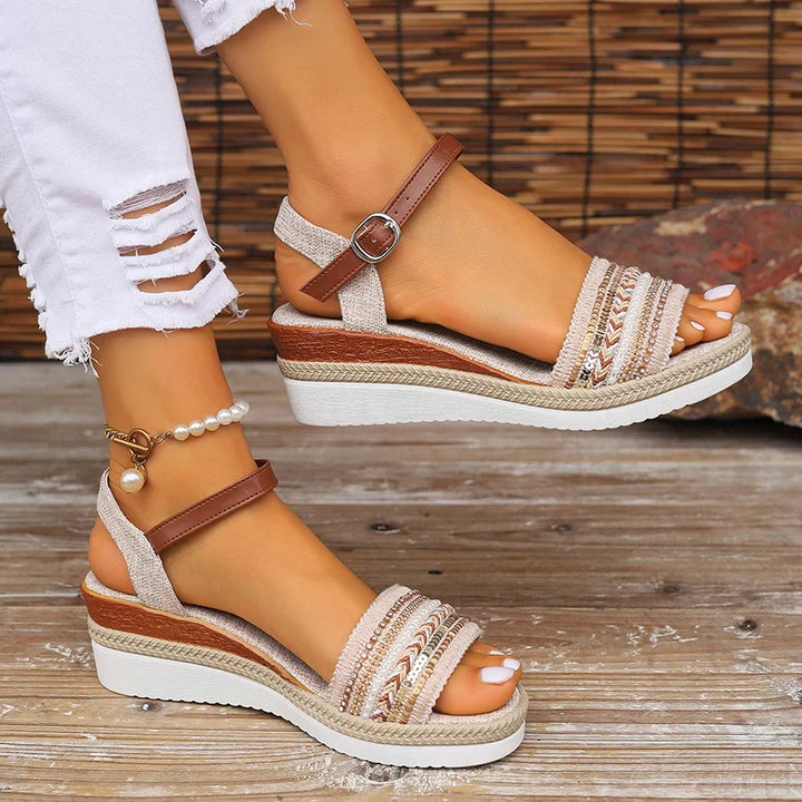 Stevie | Trendy Supportive Casual Summer Sandals