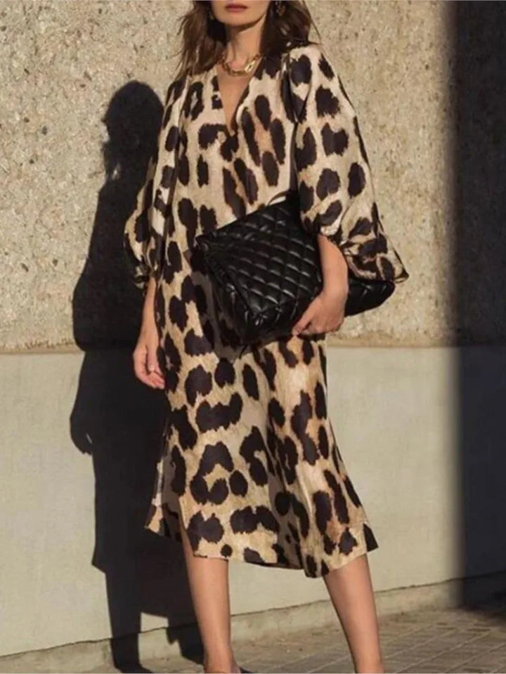 Velora | Elegant Leopard Pattern Dress