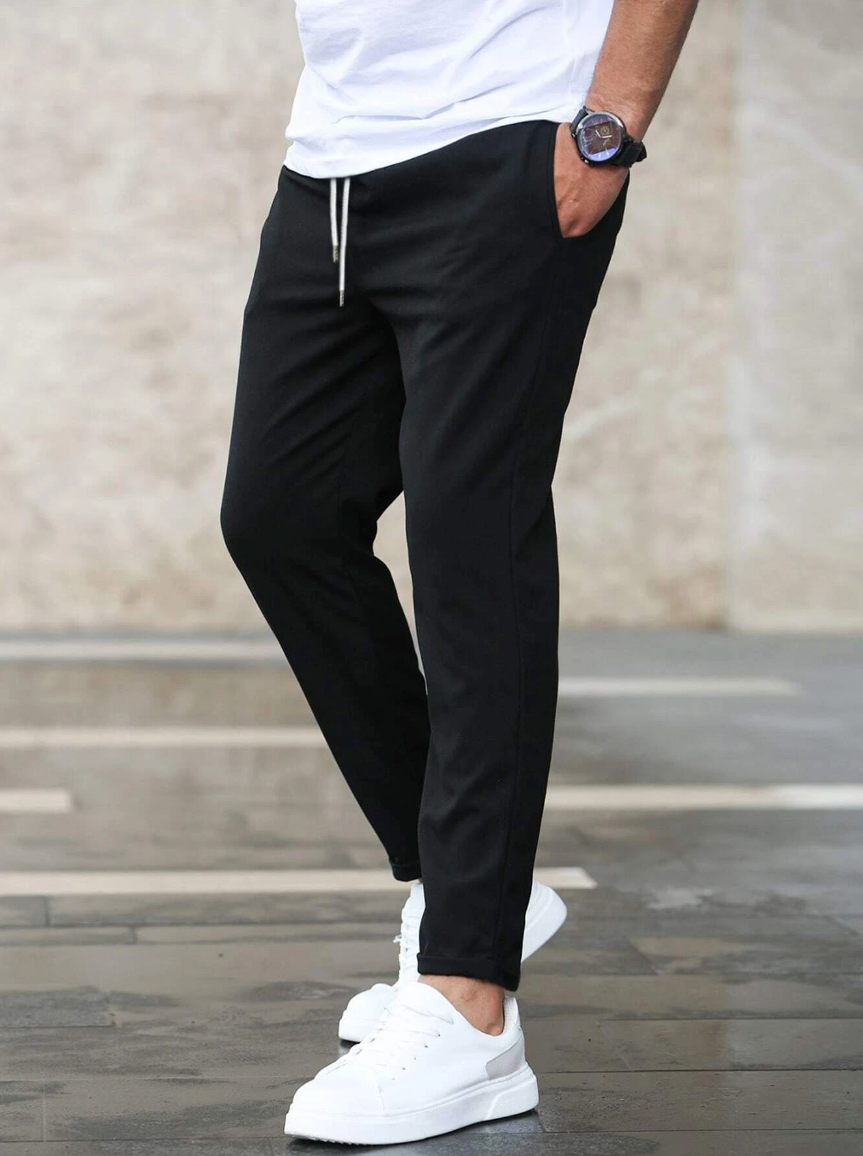 Elwyn | Solid-Colour Comfort Pants with Stretch