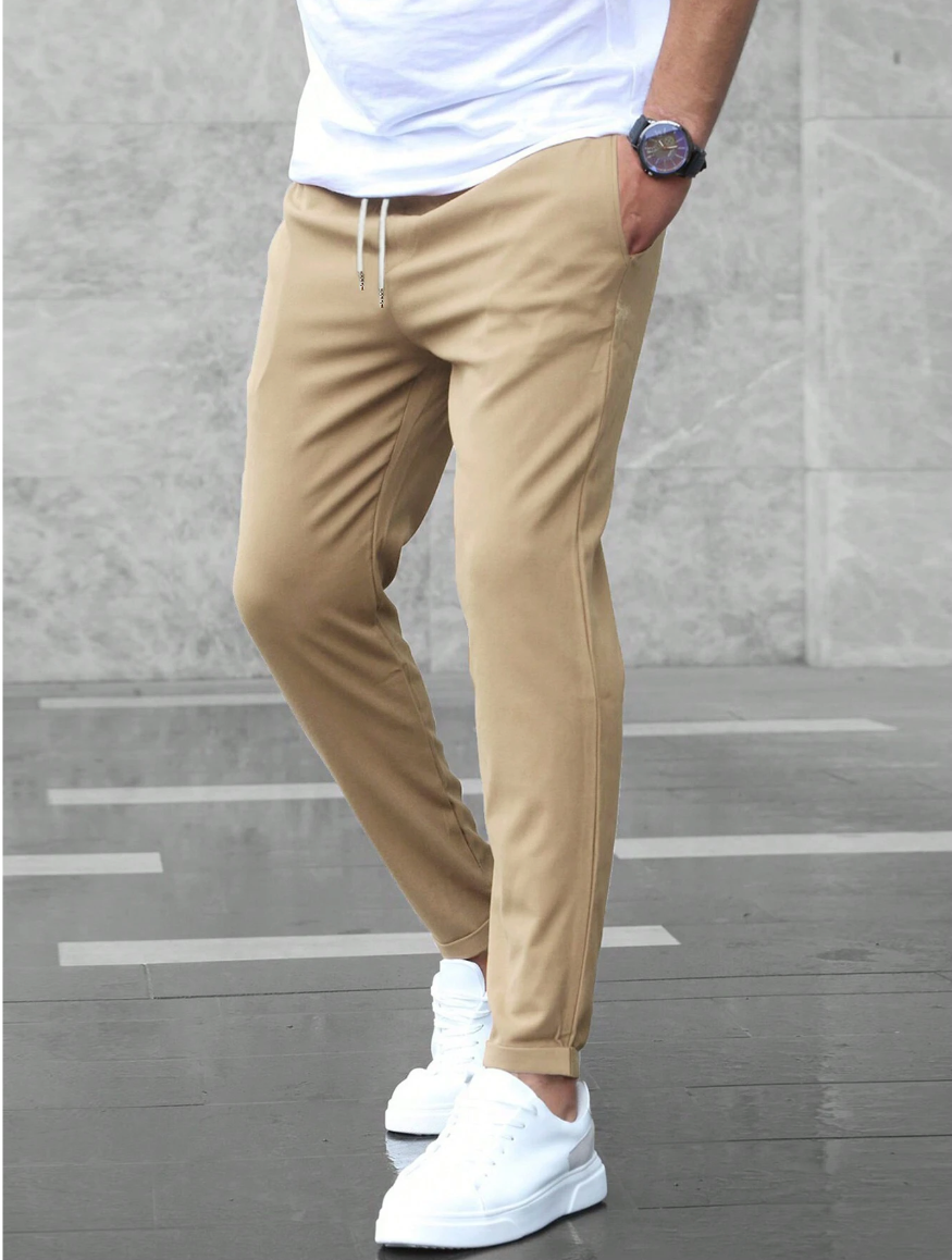 Elwyn | Solid-Colour Comfort Pants with Stretch