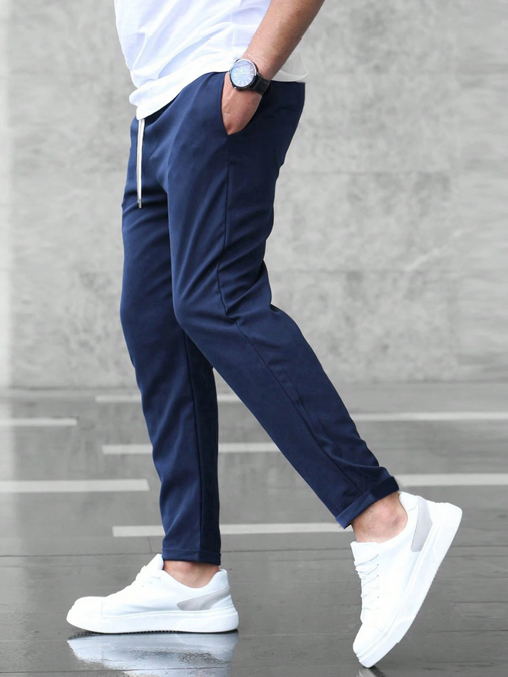 Elwyn | Solid-Colour Comfort Pants with Stretch